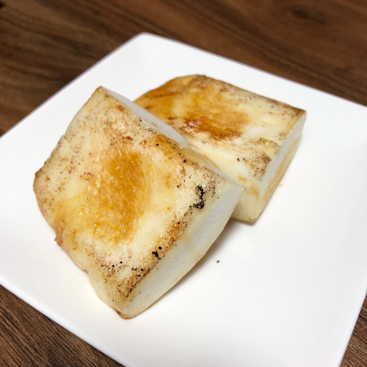 はんぺんの醤油バター焼き